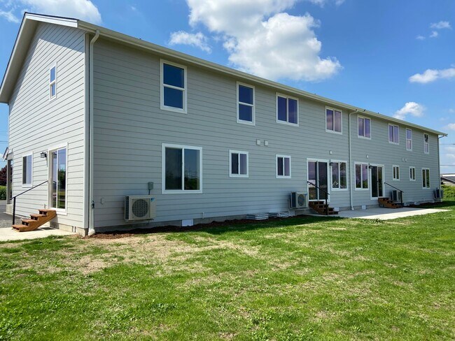 Building Photo - NO1418