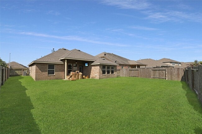 Building Photo - 6735 Trinity Trail Ln