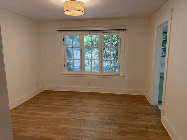 Building Photo - 2046 1/2 N Highland Ave