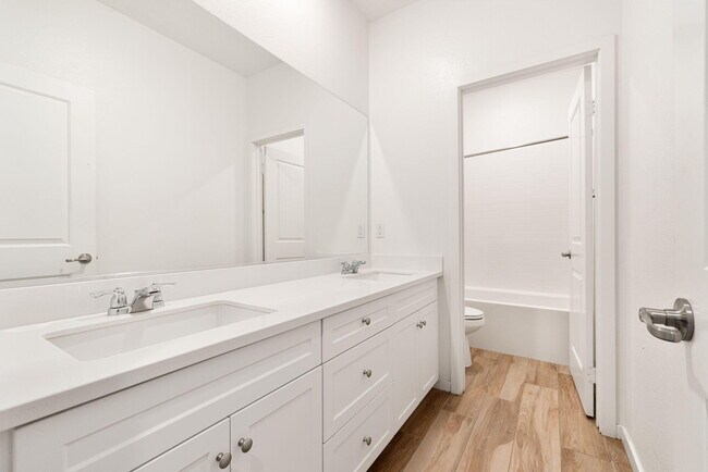 Building Photo - 79329 Zamora Ct