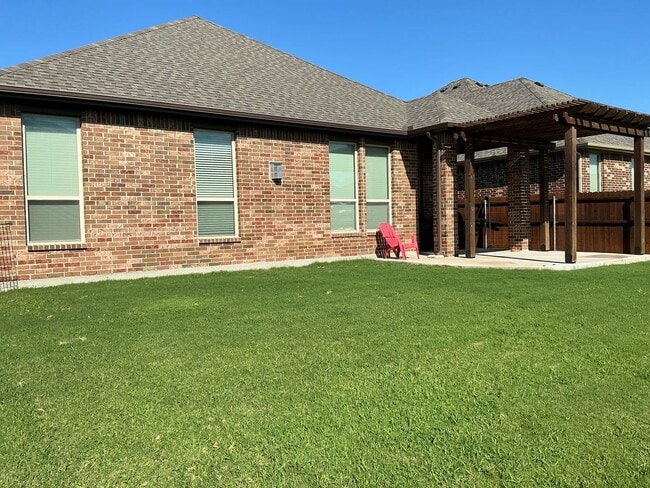 Building Photo - Coming Soon!!!! Beautiful 3/2.5 Home in ALEDO ISD!!
