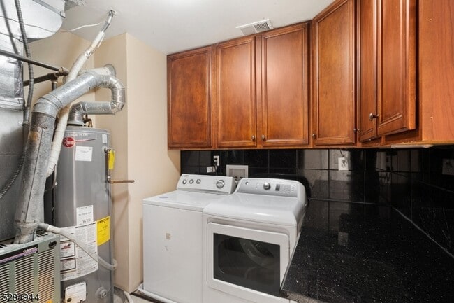 Building Photo - 77 Williamson Ct