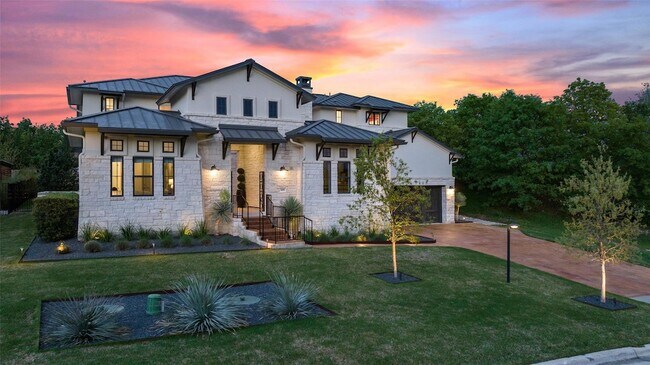 Building Photo - 105 Bisset Ct