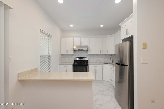 Building Photo - 154 Yarmouth Ct