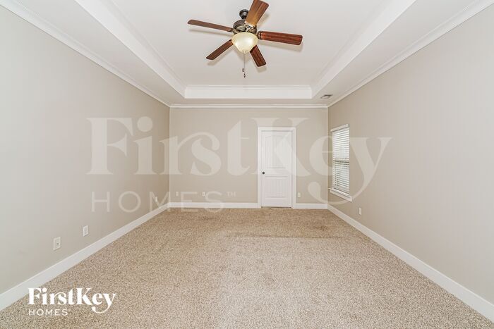 Building Photo - 6366 Cove Ln