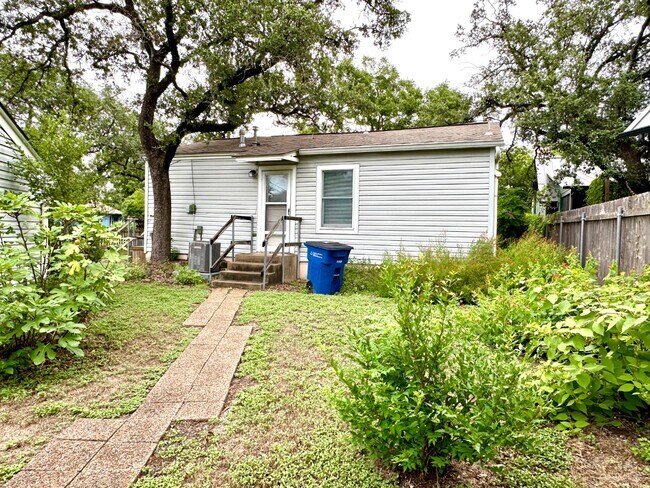 Building Photo - 4812 Ramsey Ave