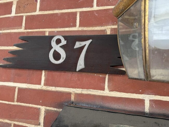 Building Photo - 85-87 Grass Ave