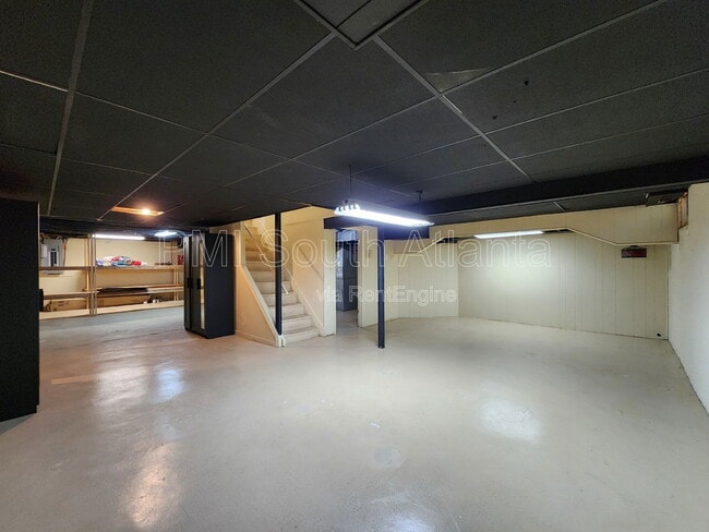 Building Photo - 40 Pheasant Dr SE