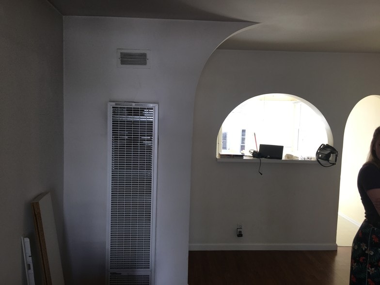 Building Photo - 1301 Manhattan Beach Blvd