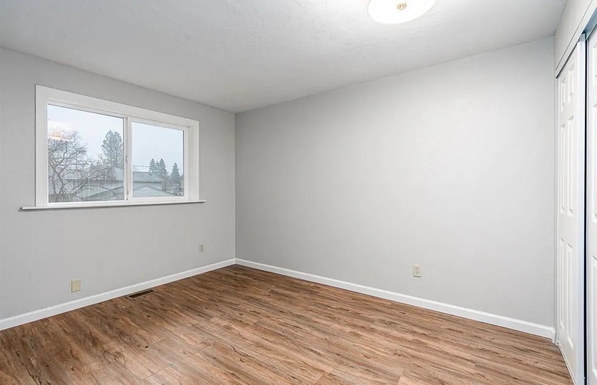 Building Photo - 4253 E 29th Ave