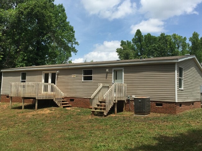 Building Photo - 19 Barnhart Ln