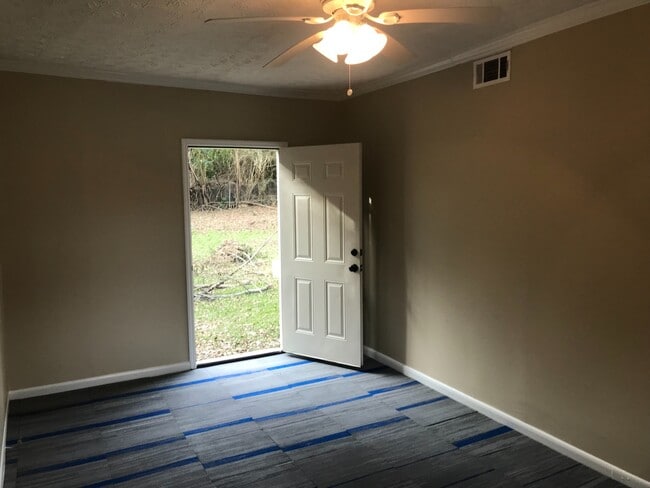 Building Photo - **UPCOMING**3 or 4 Bedroom / 1.5 Bathroom Home for Rent in Columbus, GA