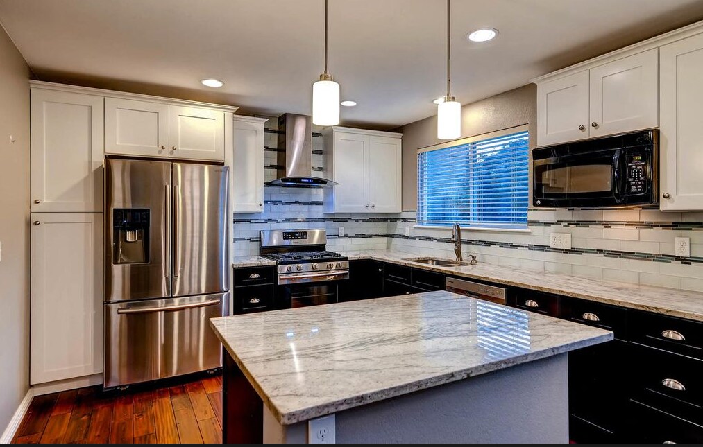 Building Photo - 4079 S. Shawnee St.