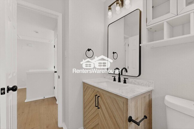 Building Photo - 4918 Silverweed Dr