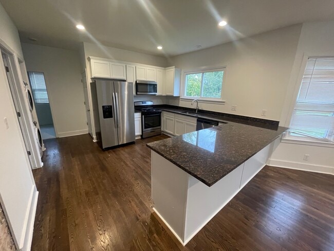 Building Photo - 1228 Glynn Ct