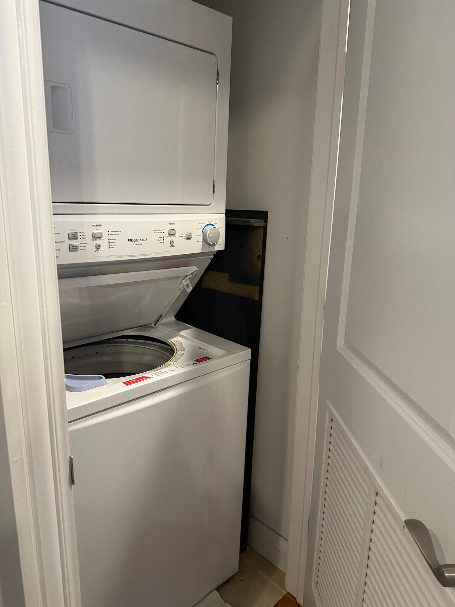 Building Photo - 1700 S Morgan St