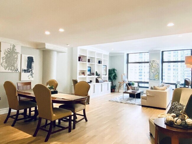 Building Photo - 680 N Lake Shore Dr