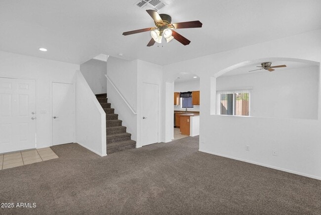 Building Photo - 1750 W Union Hills Dr