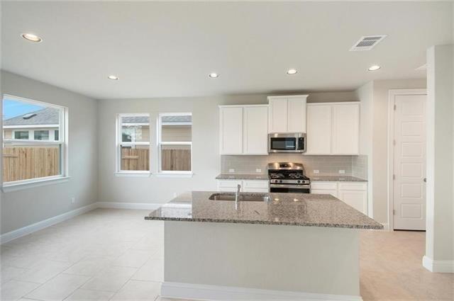 Building Photo - 113 Gaida Loop