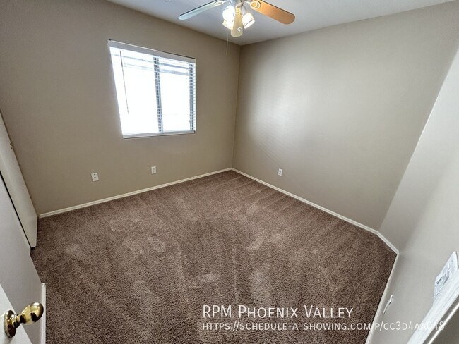 Building Photo - 3/2 El Mirage Home W/ Custom Tan Paint Thr...