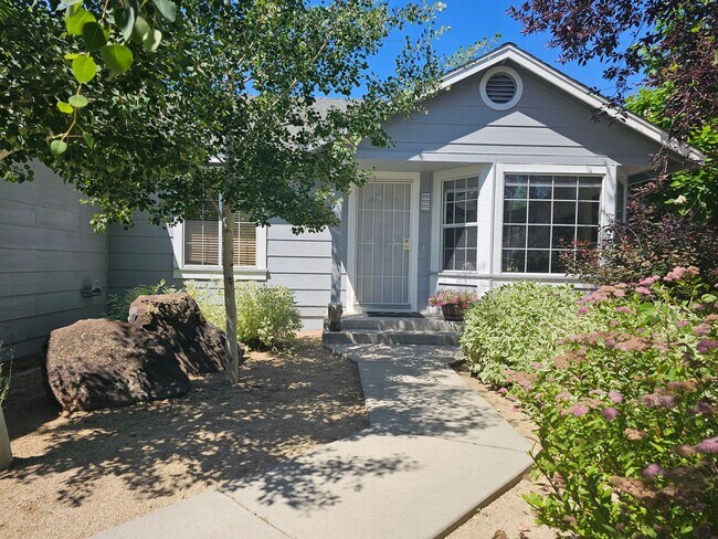 Building Photo - Southwest Reno Hidden Gem - Stunning Back ...