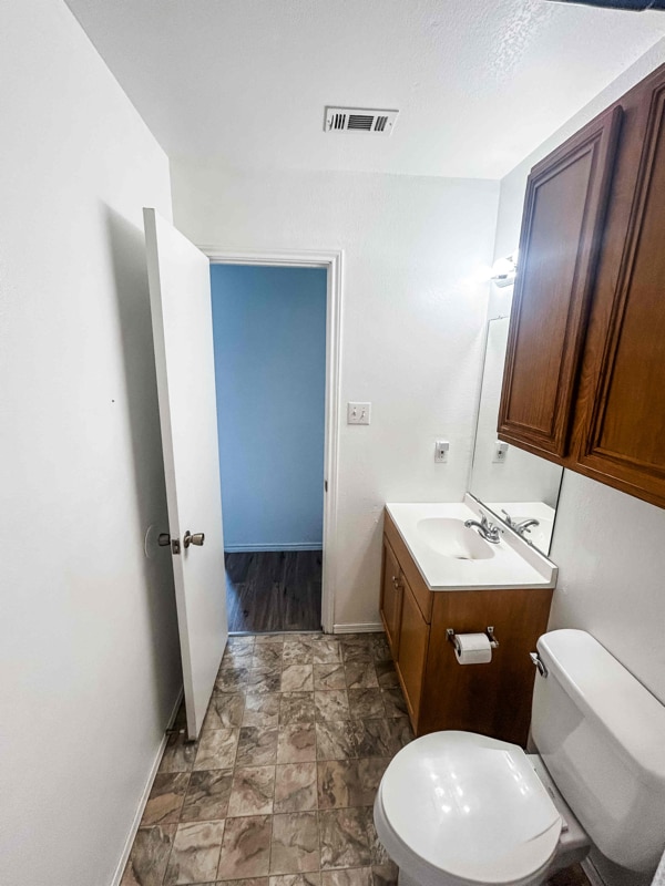 Building Photo - 1604 Windward Dr