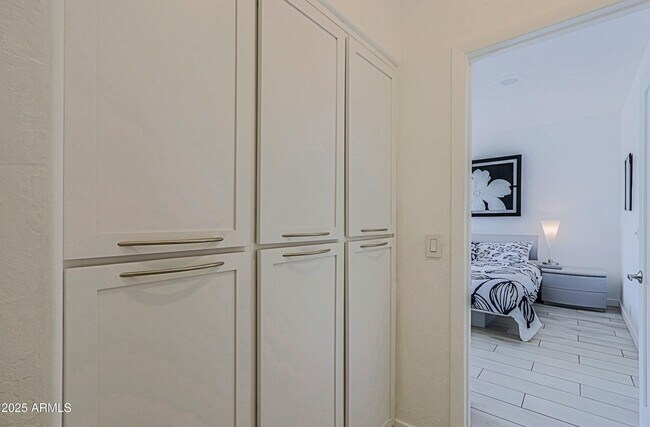 Building Photo - 32748 N 69th St