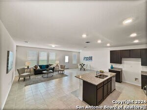 Building Photo - 4107 Carraway St