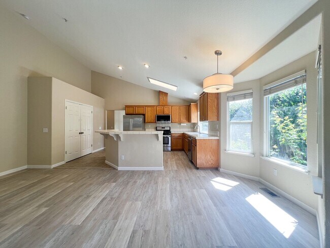 Building Photo - Spacious Single-Level 3-Bedroom Home in Desirable North Napa