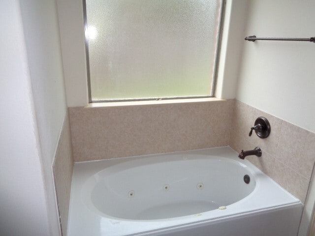 Building Photo - 10205 Wood Fern Ct