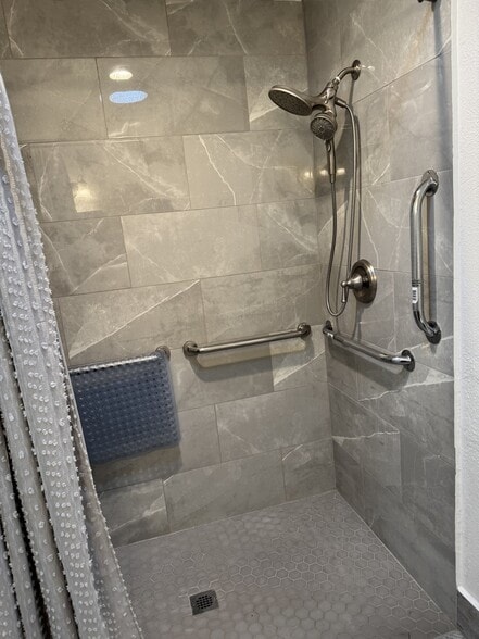 Building Photo - 10302 141st St Ct E