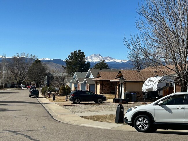 Building Photo - Two Bedroom Available For Rent In Longmont...