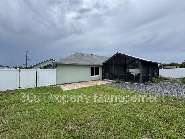 Building Photo - 6153 Mountain Way Ave