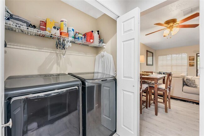 Building Photo - 563 Northbridge Dr