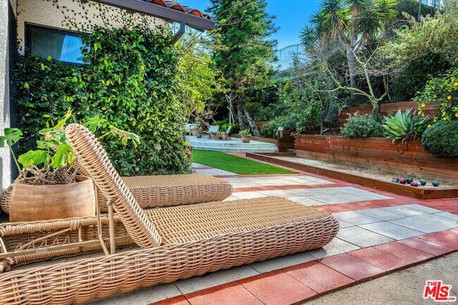 Building Photo - 4267 Don Jose Dr