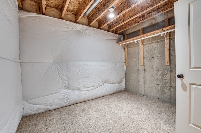 Building Photo - Beautiful 4 bed 3.5 Bath House in NE Fort Collins!