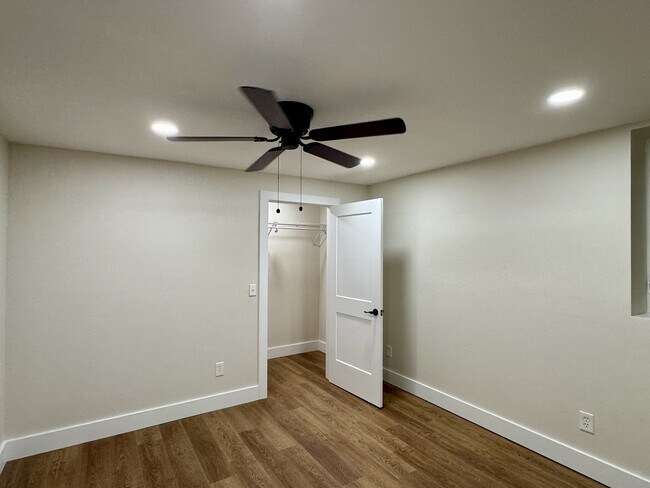 Building Photo - 195 Ritchey Rd