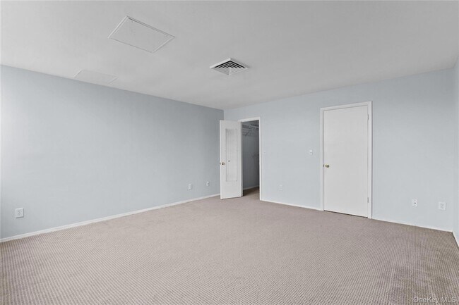 Building Photo - 60 Kensico Rd