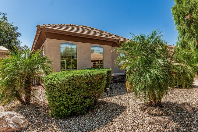 Building Photo - 3079 E Ridgewood Ln