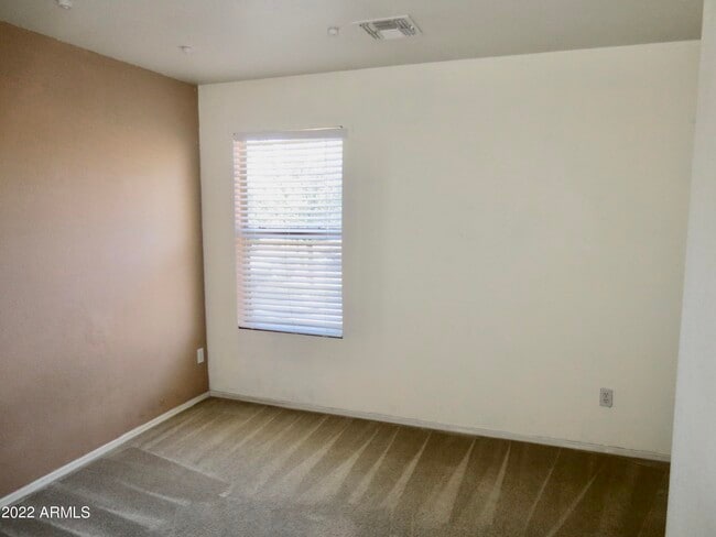 Building Photo - 2123 S Luther