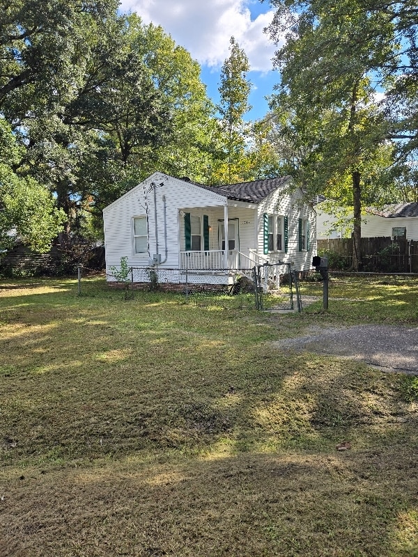 Building Photo - 2932 Alabama Dr