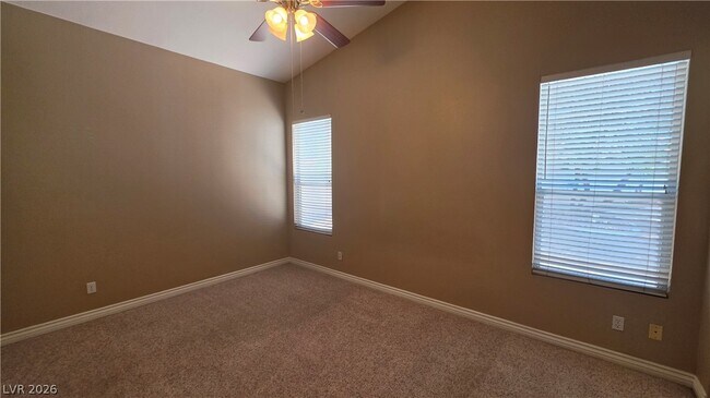 Building Photo - 604 Palmwood Ln
