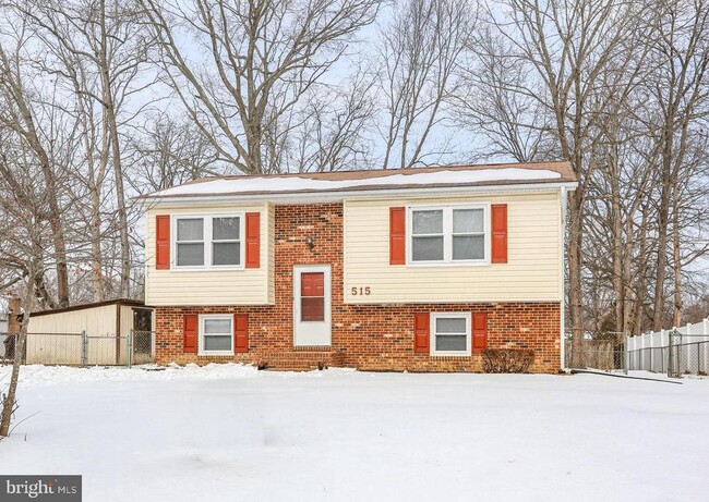 Building Photo - 515 Pleasants Dr