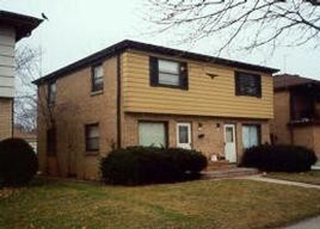Building Photo - 4101 N 60th St