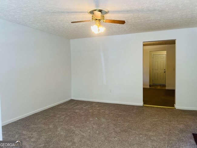 Building Photo - 615 Chattahoochee St