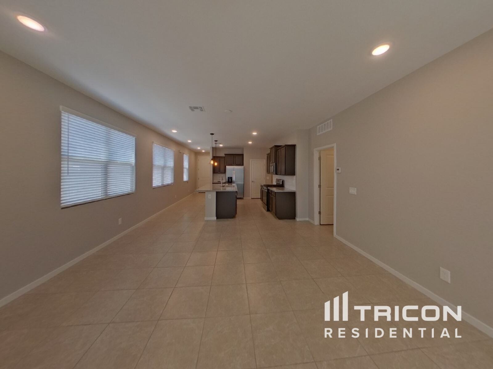 Building Photo - 40381 W Hillman Dr