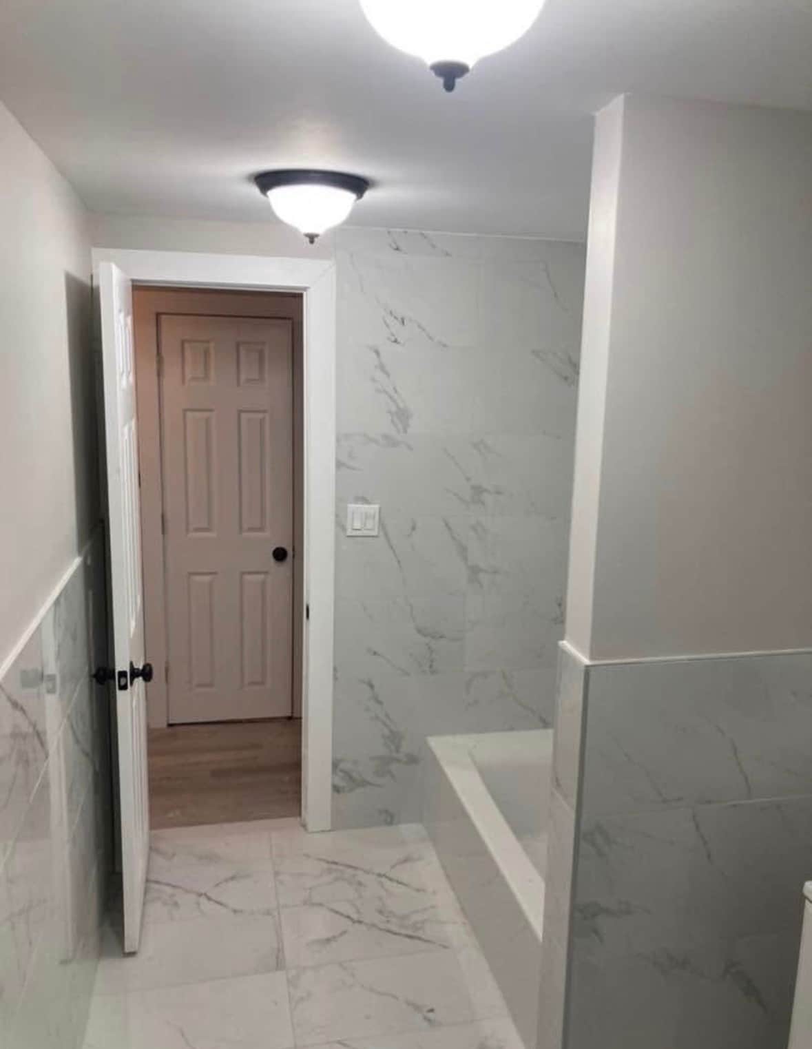 Building Photo - 7 Cottage Street Ext