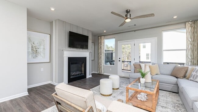 Building Photo - 2861 Beacon Cove