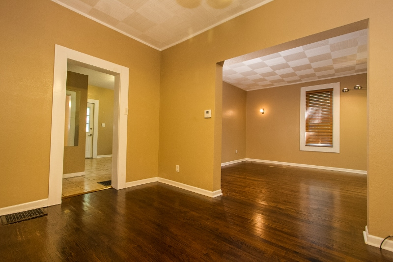 Building Photo - 571 Angella St