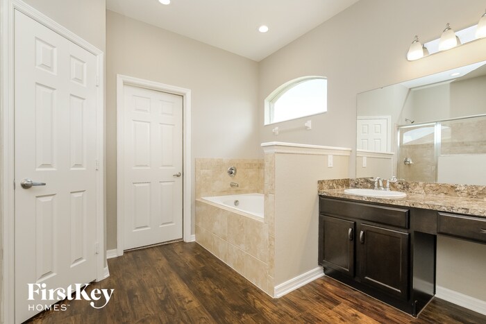 Building Photo - 5276 White Egret Ln